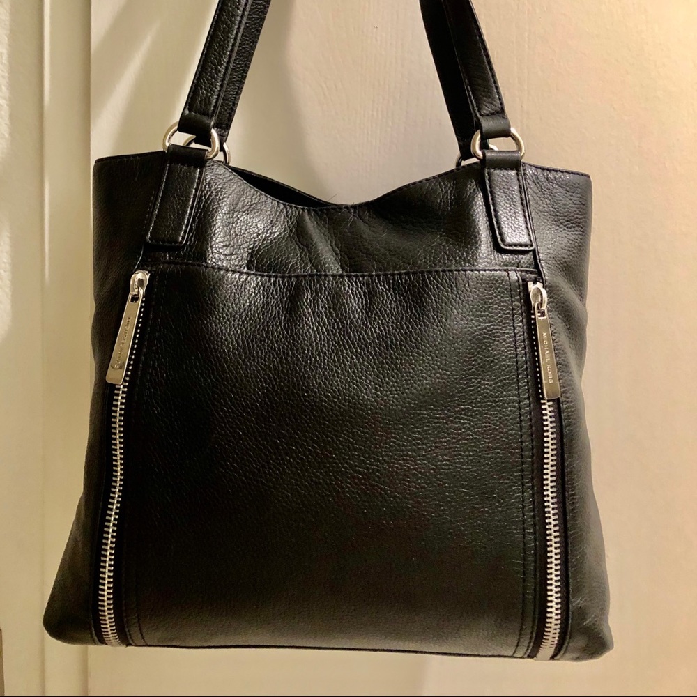 MICHAEL KORS MEDIUM SIZE HANDBAG